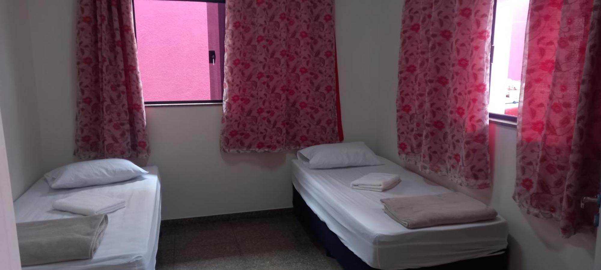 Blaese Pascal - Hbp Hostal Guarulhos